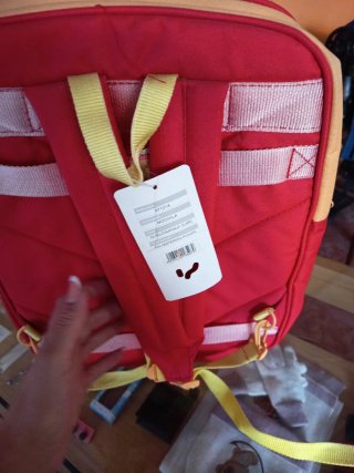 Mochila infantil Yensa con dibujo de niñas