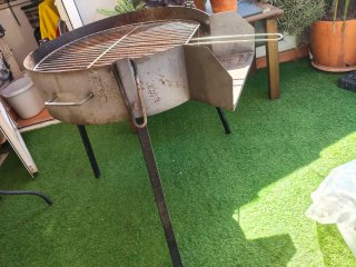 Barbacoa de Carbón Grande