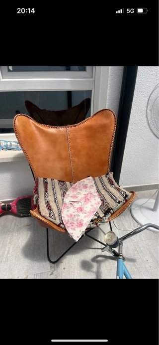 Silla Mariposa Cuero y Tela