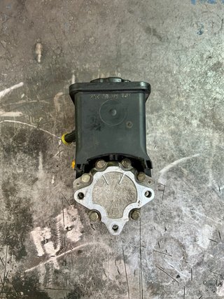 Bomba Dirección BMW E39