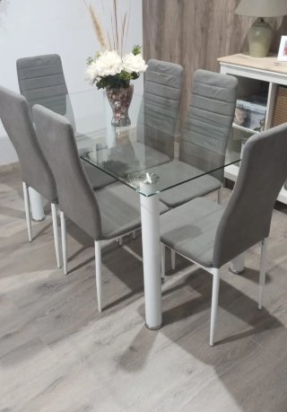 Mesa de cristal con 6 sillas