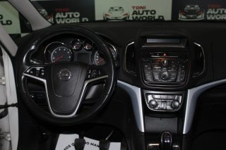 Opel Zafira Tourer 2012