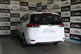 Opel Zafira Tourer 2012