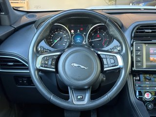Jaguar F-Pace 2.0L i4D 120kW R-Sport