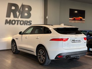 Jaguar F-Pace 2.0L i4D 120kW R-Sport
