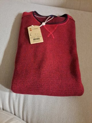 Jersey rojo oscuro