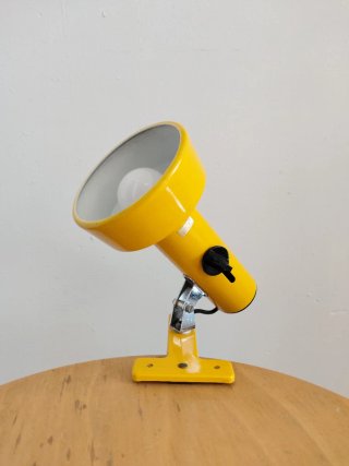 Lámpara pinza Fase Metal Amarillo