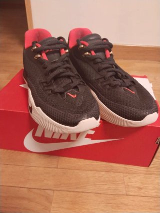 Zapatillas Nike Baloncesto Negras Rojas