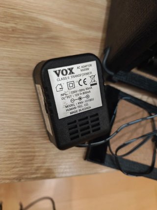 Pack Amplificador Vox DA5 + Micrófono Shure