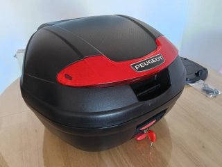 Baúl moto Peugeot