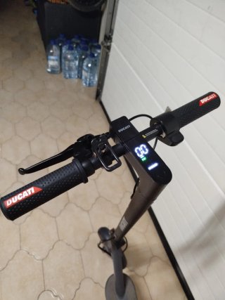 Patinete Eléctrico Ducati Pro 1 EVO
