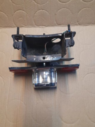 Luz matrícula moto cromada