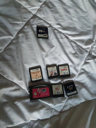 Nintendo DS Lite con juegos