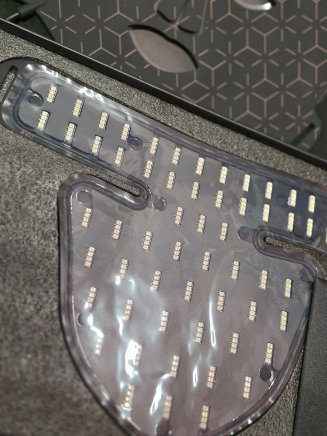 Mascarilla Facial y Cuello Photon LED.