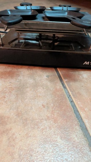 Raclette eléctrica M TEC 4 puestos