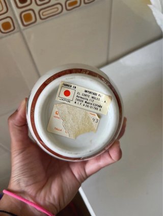 Jarrón porcelana decorado con pavos reales