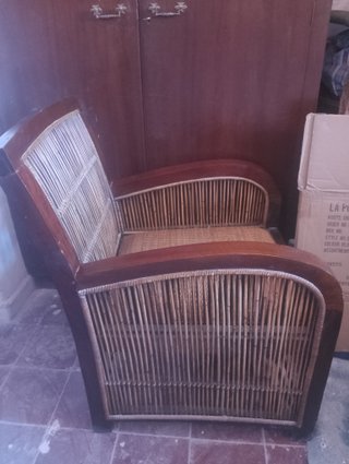 Sillón bambú y madera