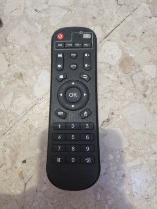 Android TV Box NinkBox con Teclado y Mando