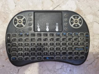 Android TV Box NinkBox con Teclado y Mando