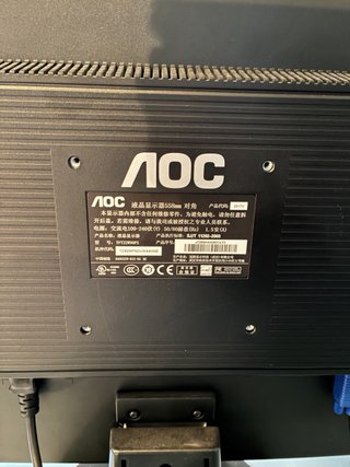 Monitor AOC 22” + Teclado