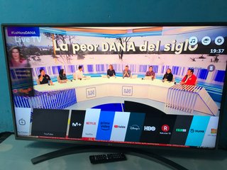 Smart TV 4K LG de 55 pulgadas