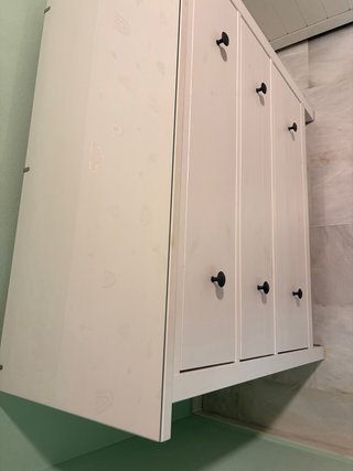 Cómoda Ikea Hemnes Blanca con cristal protector