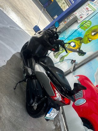 Kymco Gran Dink 125cc Maxi Scooter