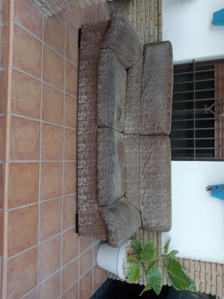 Sofá de 3 plazas en tela y cuero