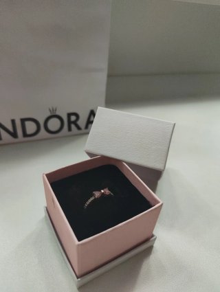 Anillo Pandora Corazón Rosa y Plata