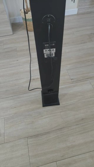 Altavoz Torre SPC Negro funciona perfectamente