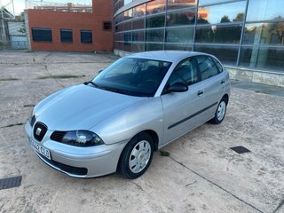 SEAT Ibiza 2004