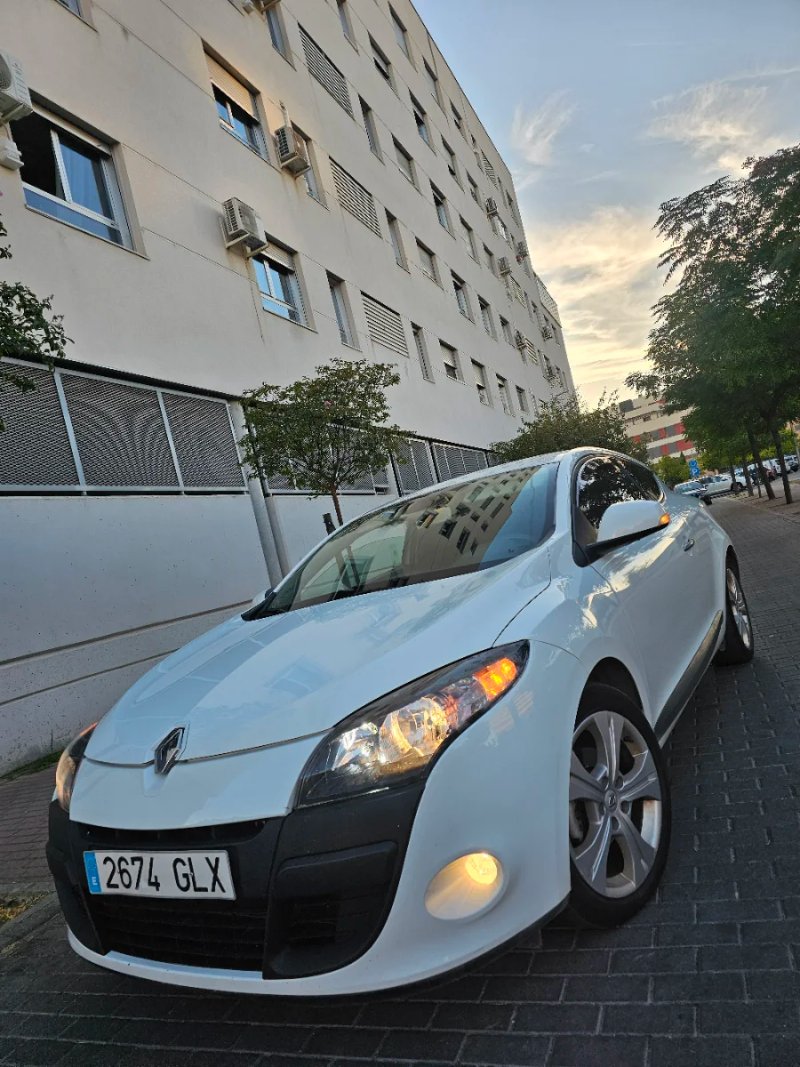 Renault Mégane 1.6 16v Dynamique 3P 2009