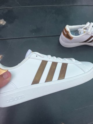 Adidas Grand Court 2.0 Blancas Doradas