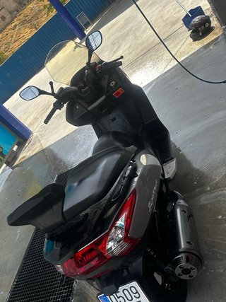 Kymco Gran Dink 125cc Maxi Scooter