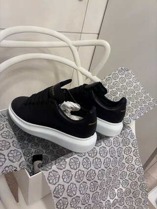 Alexander McQueen Scatola Nera Unisex