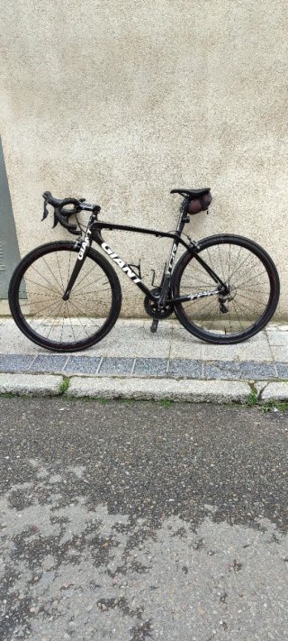 Bicicleta Giant de carbono carretera