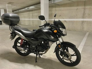 Honda CB125F 2023 Negra 14km Garantía 2028