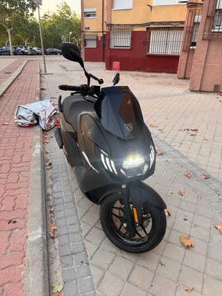 Peugeot Pulsion 125 Evo Negra