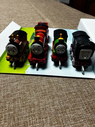 4 Trenini Thomas