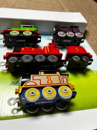 4 Trenini Thomas