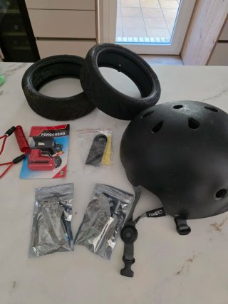 Patinete Xiaomi M365 con batería KO + accesorios