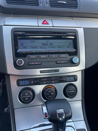 Volkswagen Passat 2010