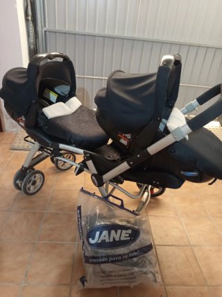 Carro gemelar Jane casi nuevo