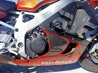 Honda CBR 900 RR Fireblade 99 Carburación