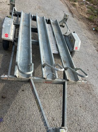 Remolque 3 motos galvanizado