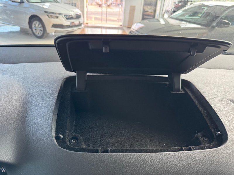 Volkswagen Sharan 2020, foto 25