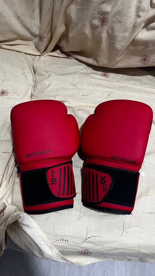 Guantes Boxeo Outshock 10 oz Rojos