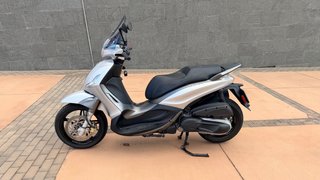 Piaggio Beverly 350 S