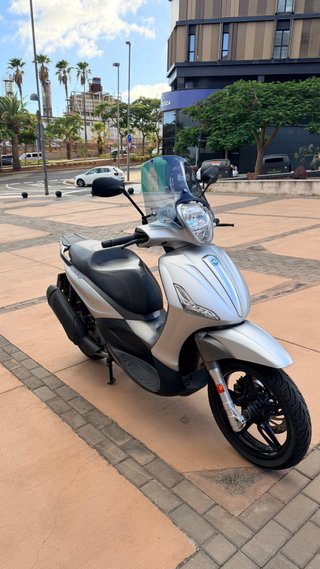 Piaggio Beverly 350 S