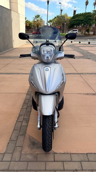 Piaggio Beverly 350 S